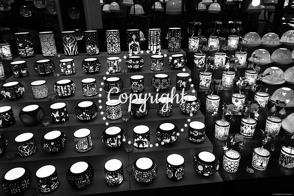 VIENNA XMAS MARKET BAUBLES (4)